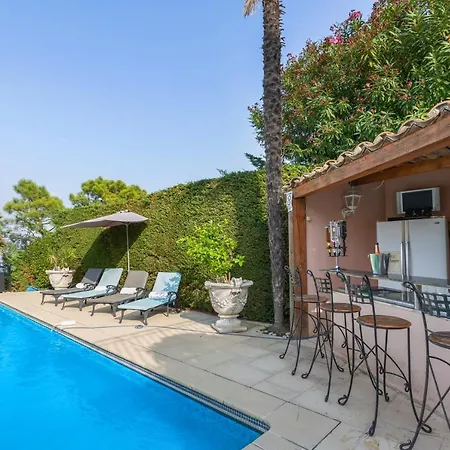 Cannes Mandelieu Lovely 6-bed Theoule-sur-Mer